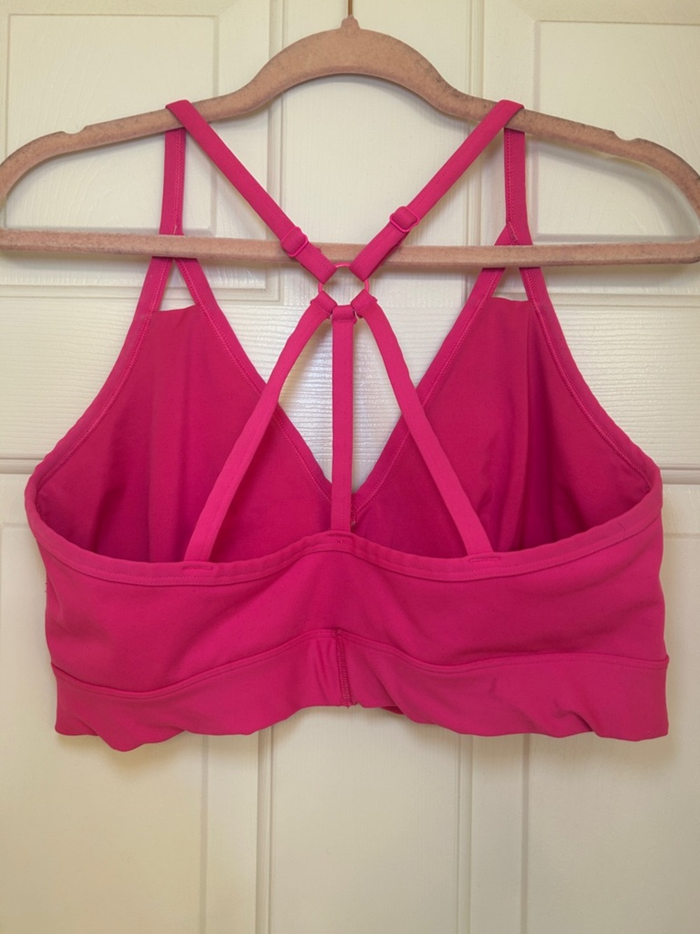 Savage X Fenty Bright Pink Strappy Sports Bra - Picture 2 of 5